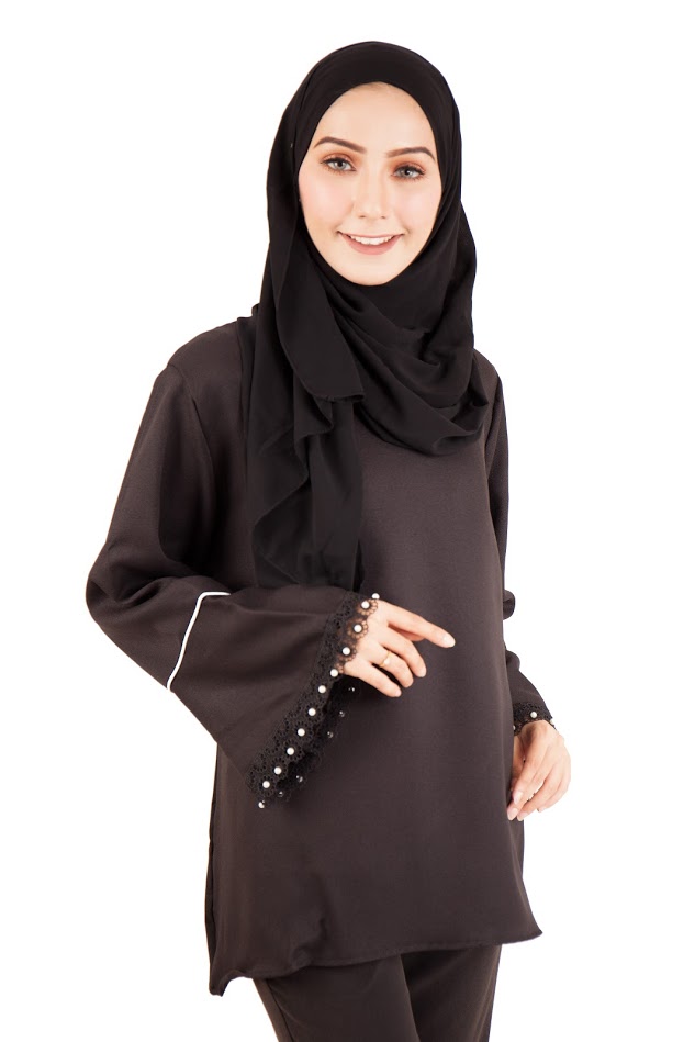 QA-396 Fluted Sleeves Women Blouse Black