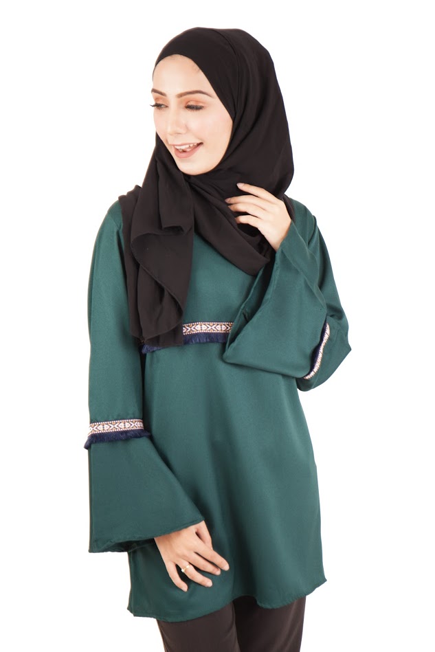 QA-397 Women Muslimah Blouse Green