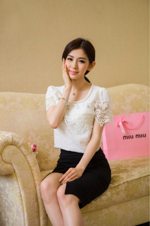 WT21477 Lovely Lace Top White