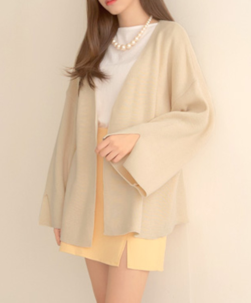 KB10109 Pretty Cardigan Soft Beige