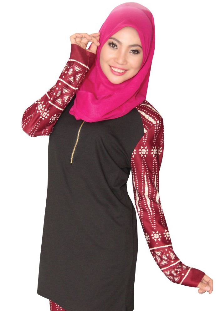 MH108 Charming Blouse Black