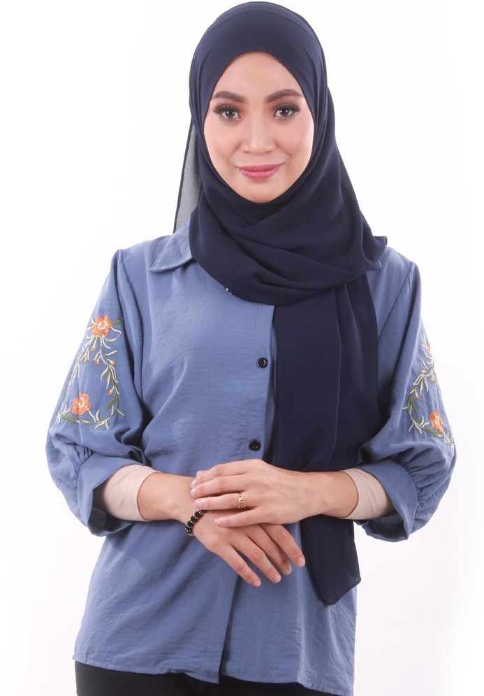 MH134 Embroidery Blouse Blue