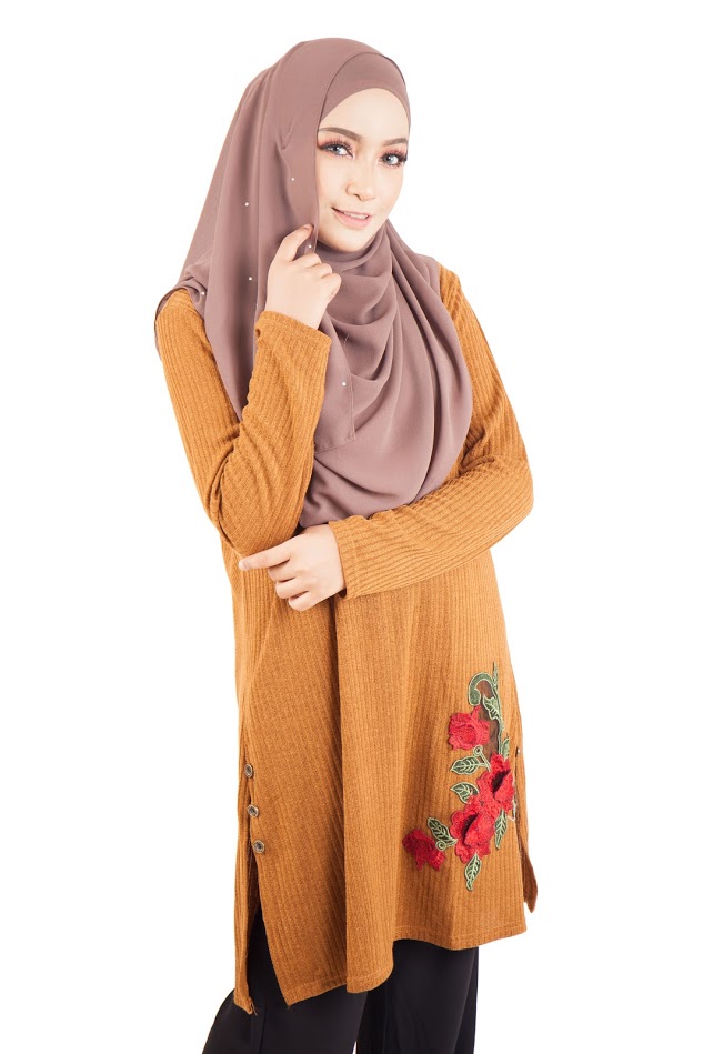 QA-402 Embroidery Muslimah Top Brown