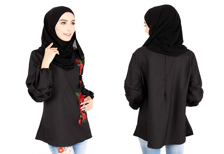 QA-413 Women Rose Embroidery Blouse Black