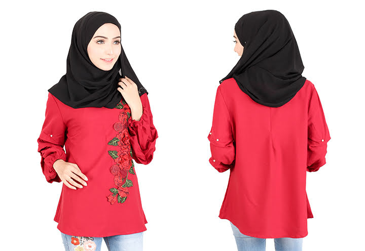 QA-413 Women Rose Embroidery Blouse Red