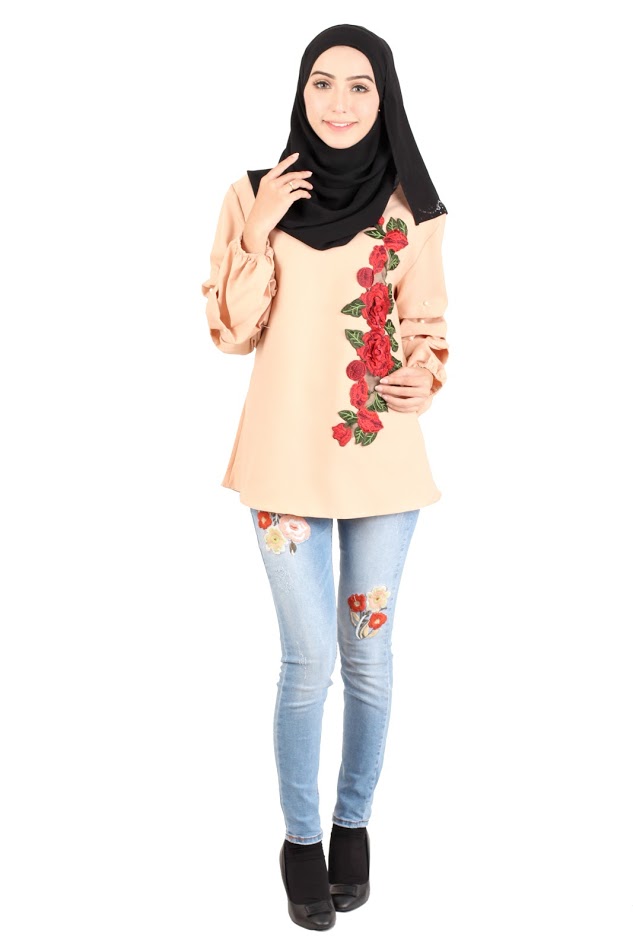 QA-413 Women Rose Embroidery Blouse Beige