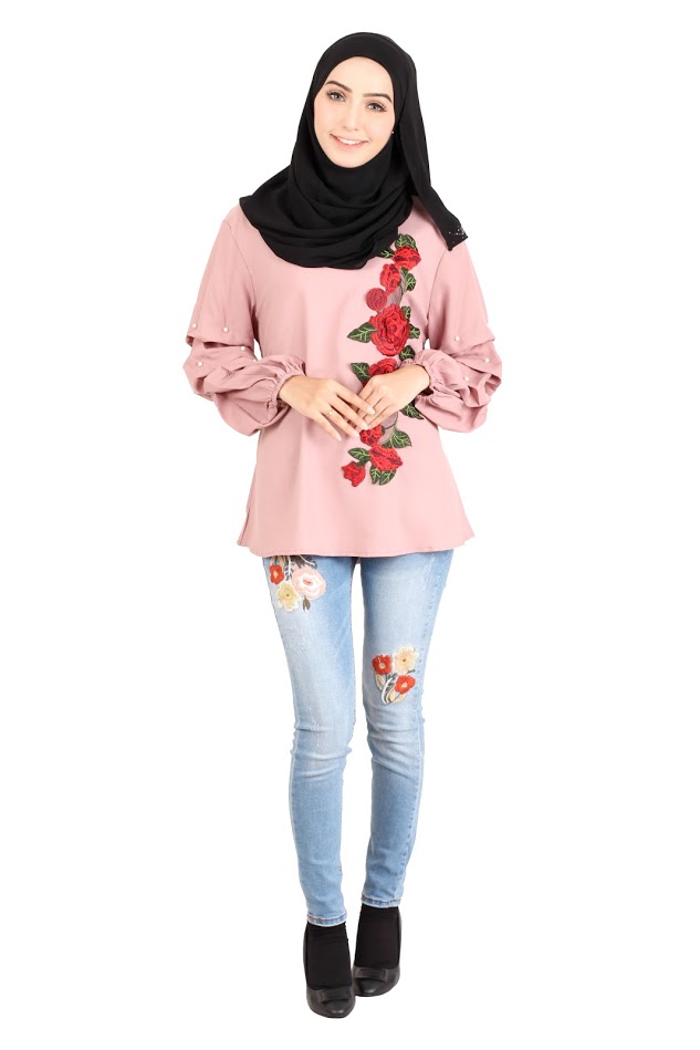 QA-413 Women Rose Embroidery Blouse Dust Pink