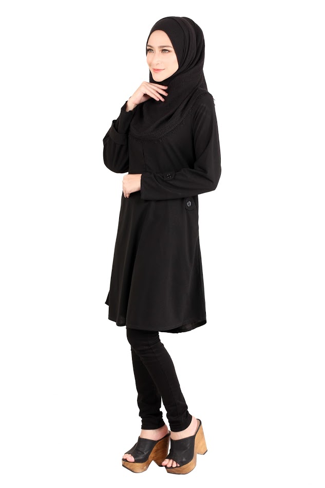 QA-416 Modern Muslimah Long Top Black