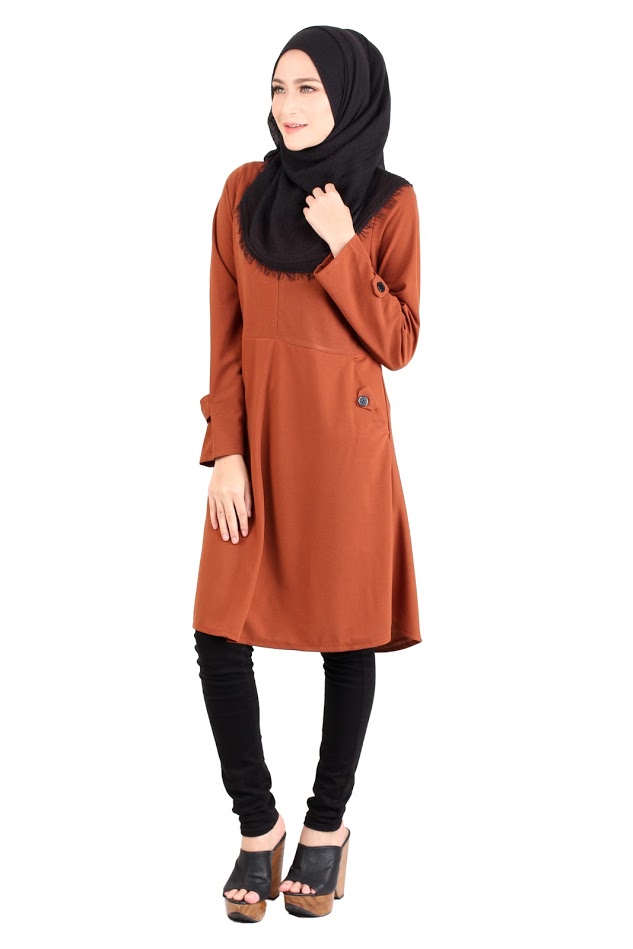 QA-416 Modern Muslimah Long Top Brown