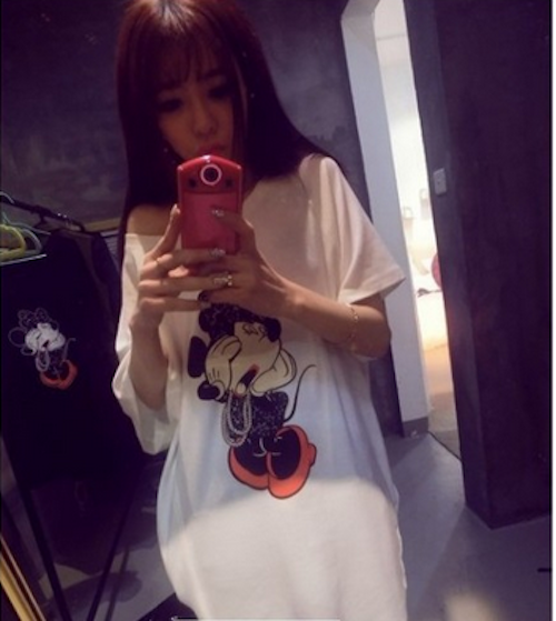 WT21529 Cute Minnie Loose Top White