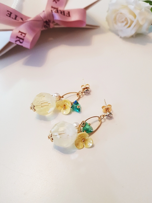 KR-002 Pretty Earring Flower