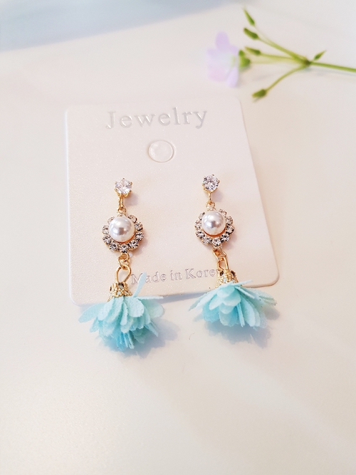 KR-009 Charming Earring Mint