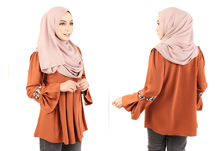 QA-424 Women Muslimah Flare Top Brown