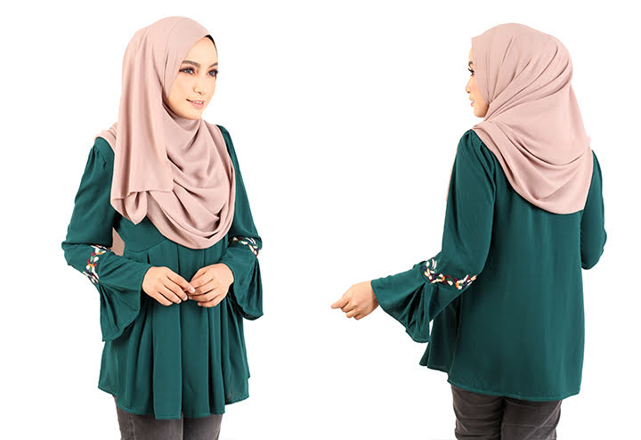 QA-424 Women Muslimah Flare Top Green