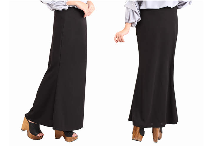 QA-441 Women Flare Maxi Skirt Black