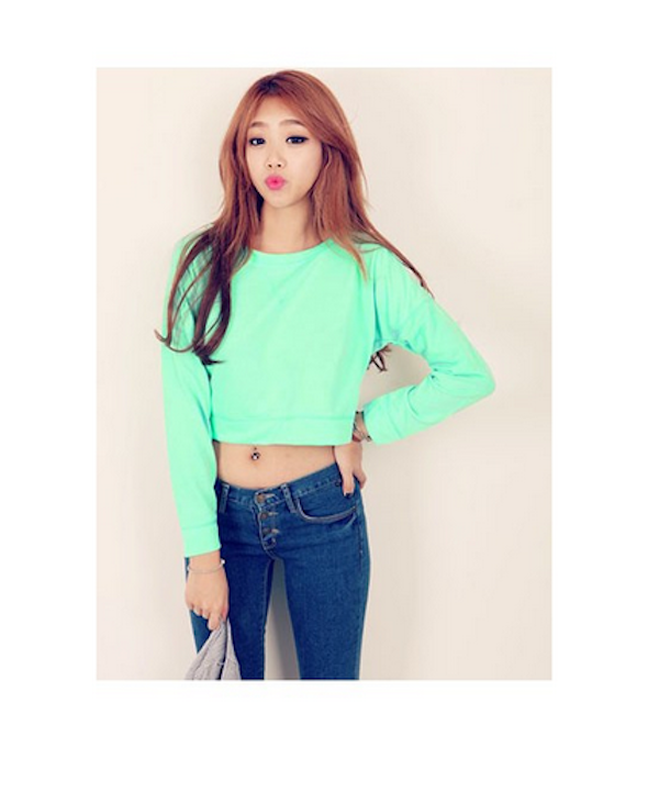 WT21566 Stylish Basic Crop Top Green