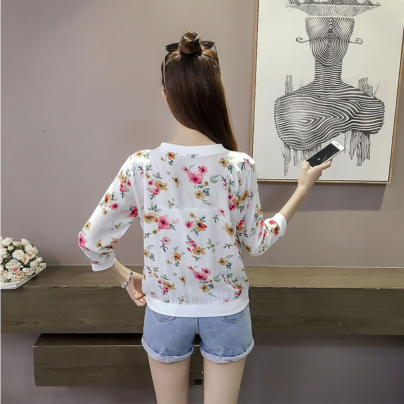 GW2237 Lovely Floral Cardigan White