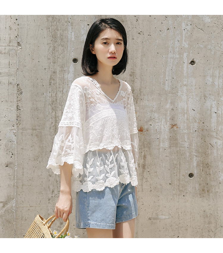 GW2245 Fashion Lace Top White