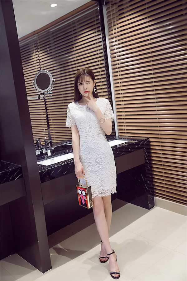 WD7647 Elegant Lace Dress White