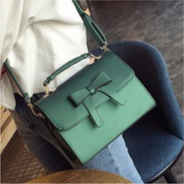 KW80355 Ribbon Sling Bag Green