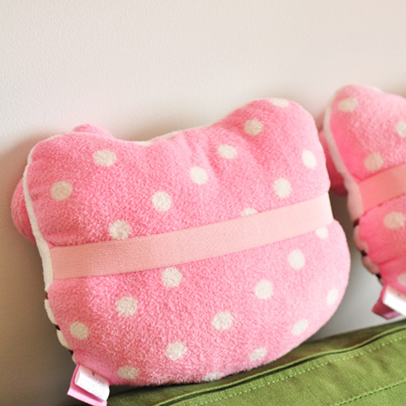 HM 843 Hello Kitty Neck Pillow