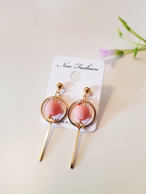 KR-034 Charming Earring Pink