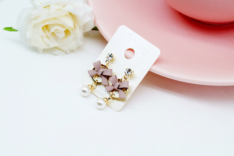 KR-041 Charming Earring Pink