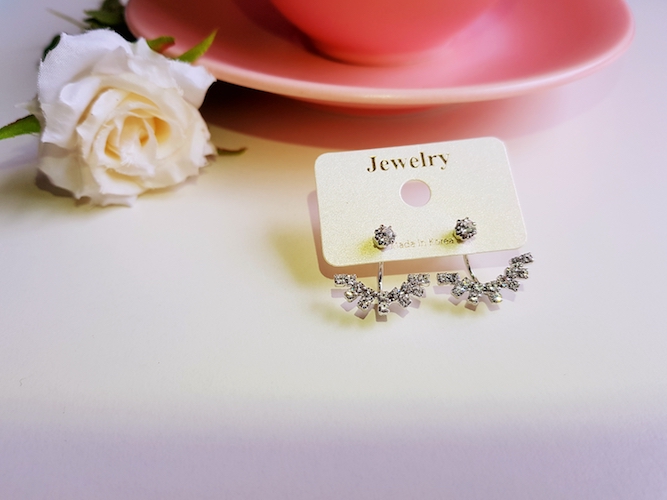 KR-061 Stylish Earring As Pic