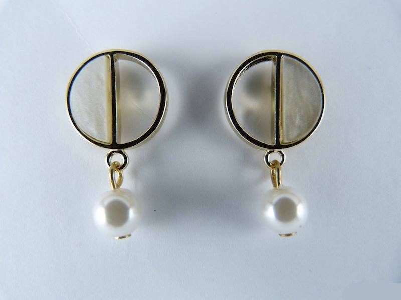 KR-096 Classic Earring As Pic