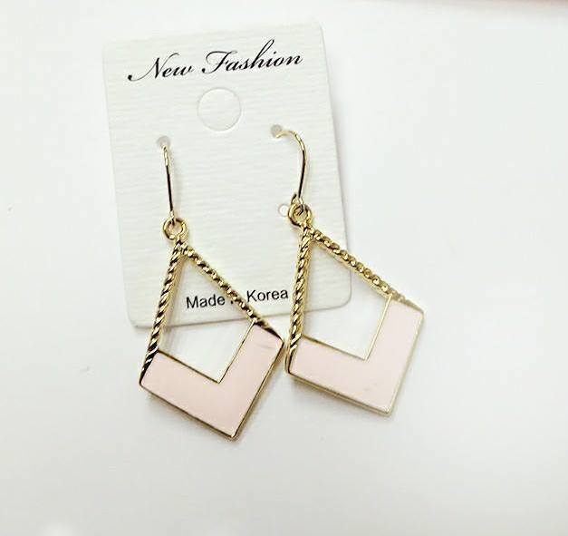 KR-120 Classic Earring Pink