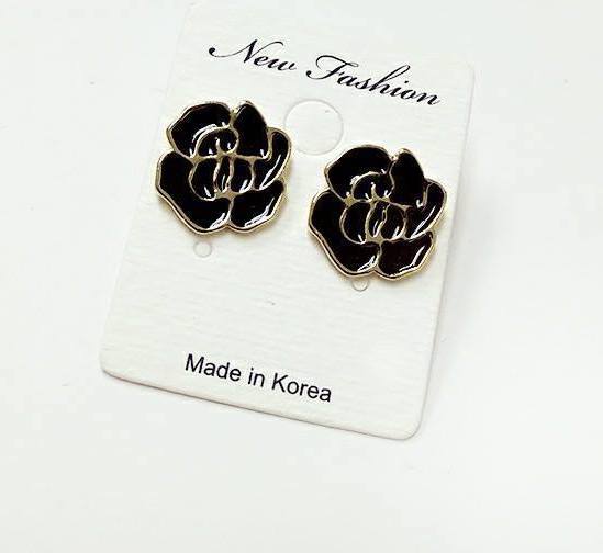 KR-124 Fashion Earring Black