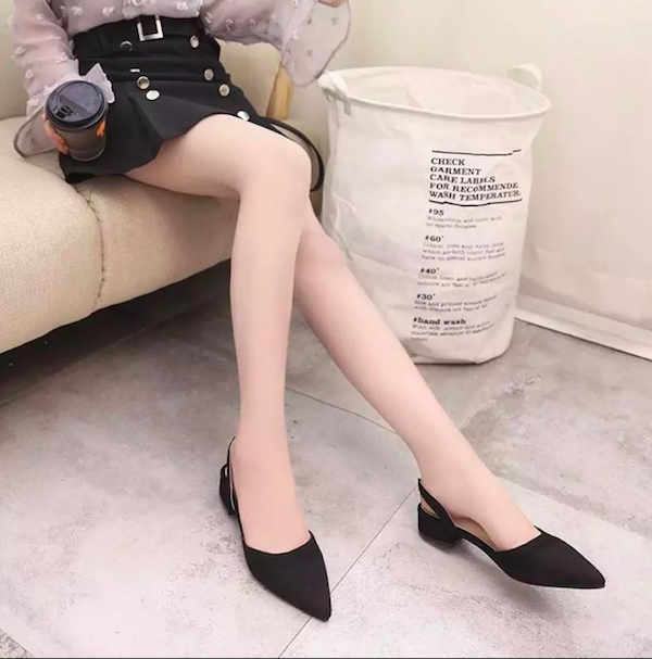 HT123 Sweet Flat Strap Heel Black