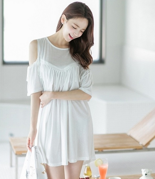 WD21640 Fashion Cold Shoulder Dress White