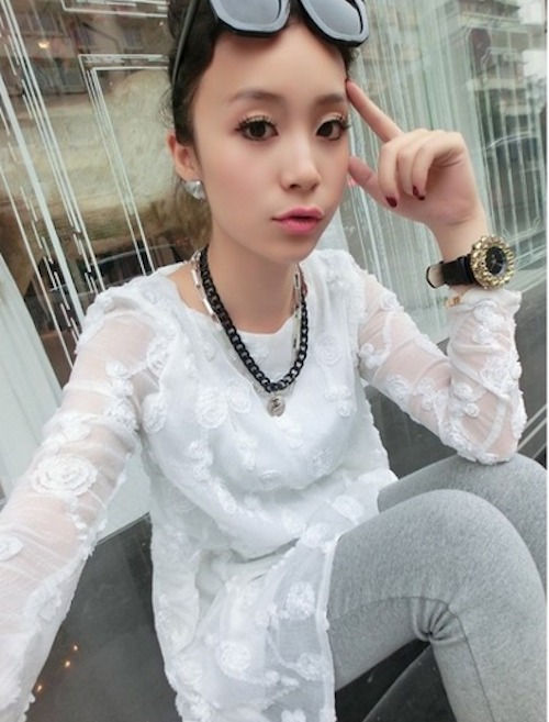 WT21709 Lovely Embroidered Top White