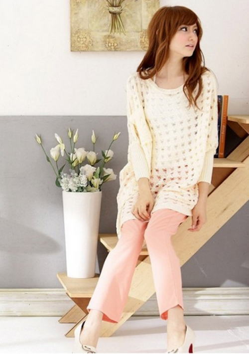 WT21718 Stylish Knit Top Beige