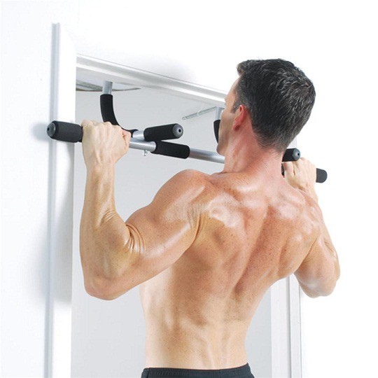 MK035 Upper Body Workout Bar