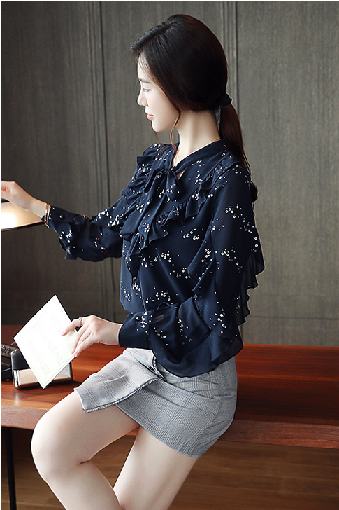 GW2300 Charming Chiffon Top Blue