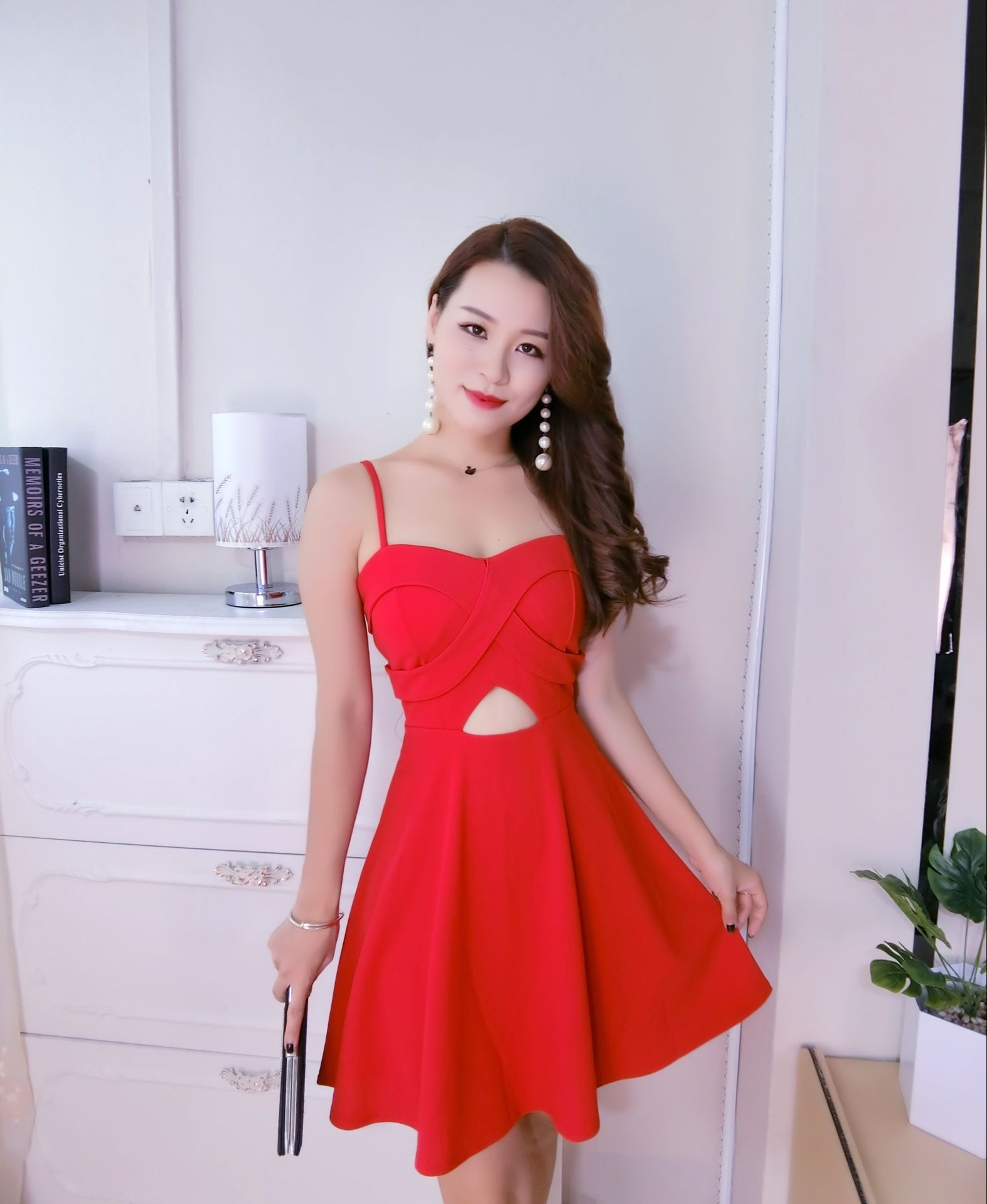 GW2317 Charming Strap Dress Red