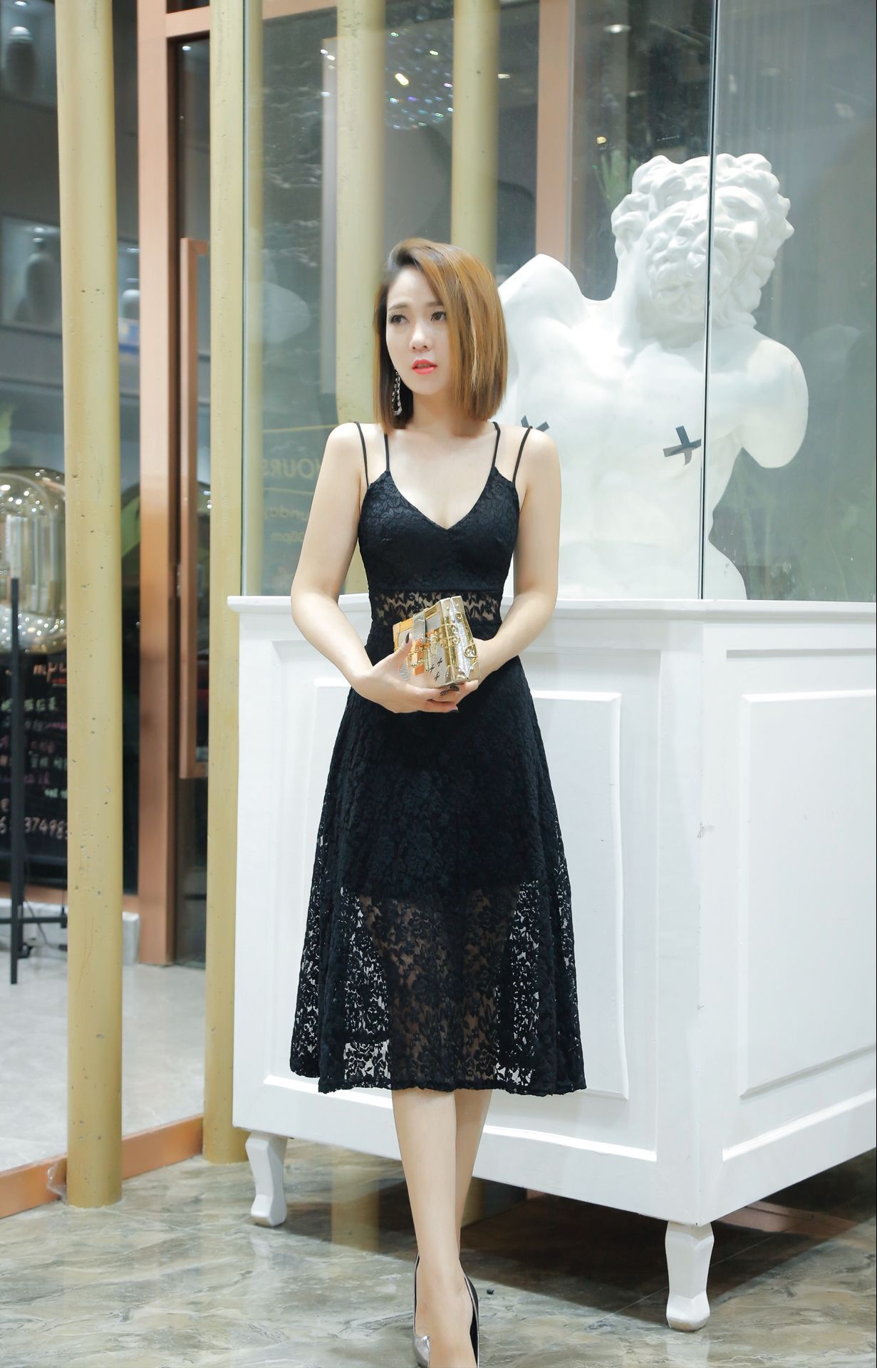 GW2319 Lovely Lace Dress Black