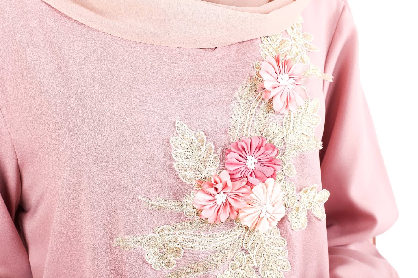 QA-523 Women's Floral Embroidery Blouse Pink