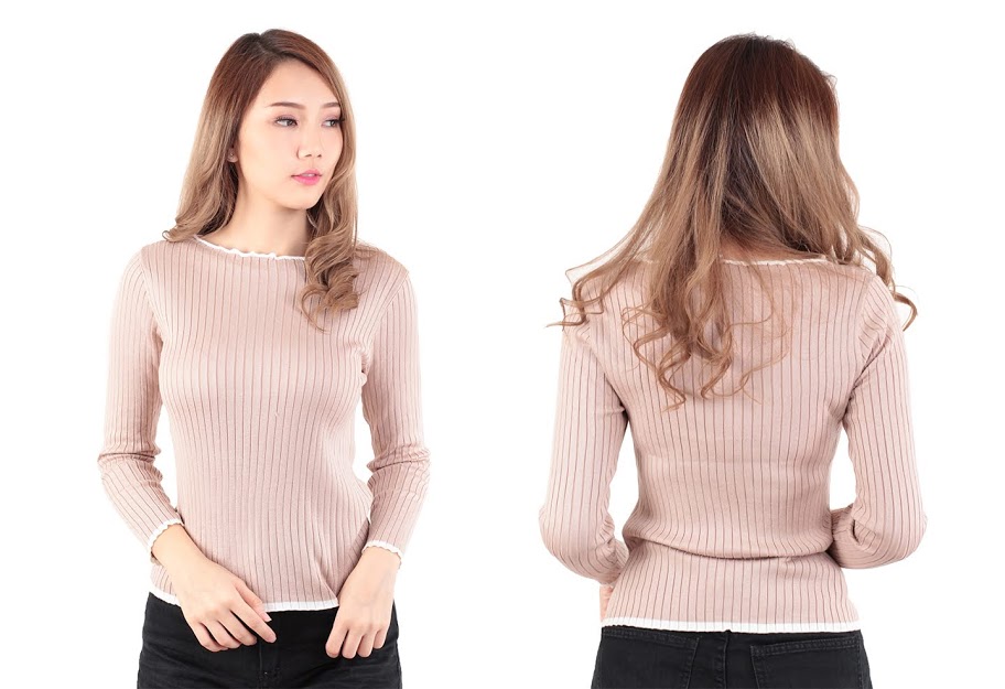 QA-527 Lovely Knitted Top Khaki