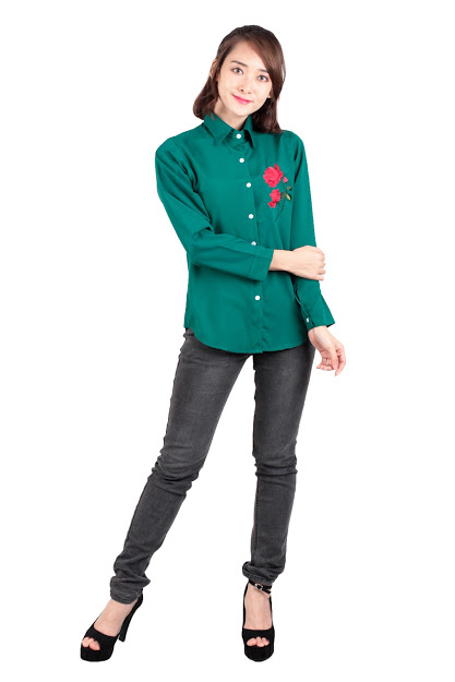 QA-537 FLORAL EMBROIDERY SHIRT GREEN