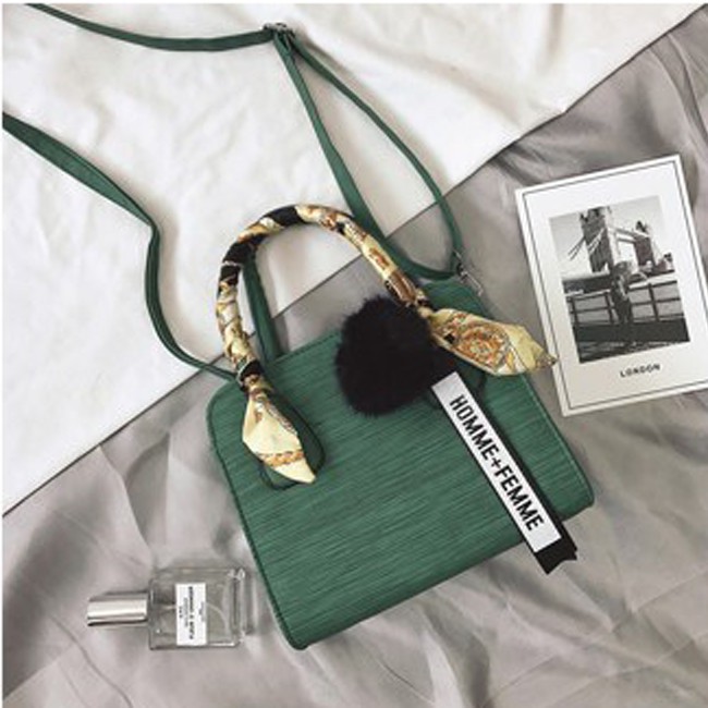 KW80412 WOMEN'S SHOULDER BAG GREEN