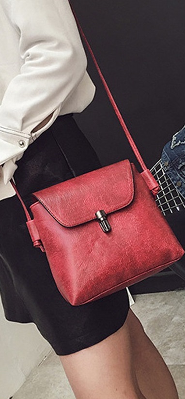 KW80417 VINTAGE STYLE SQUARE BAG RED