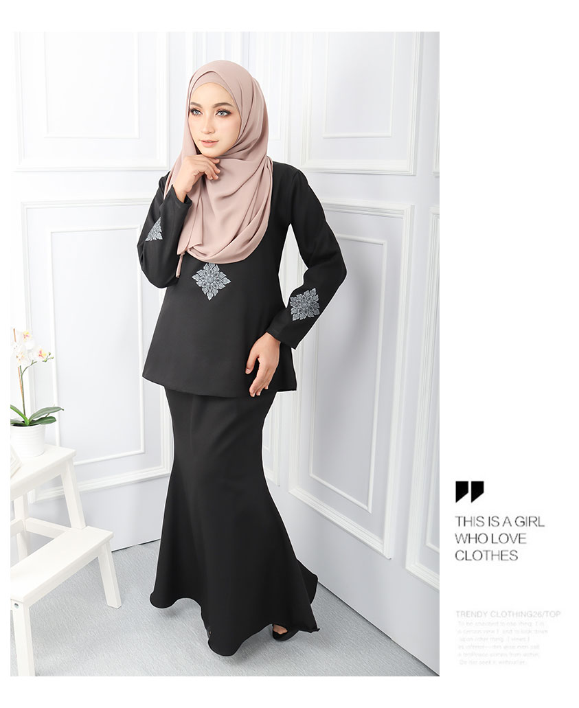 QA-551 WOMEN'S ELEGANT KURUNG BLACK