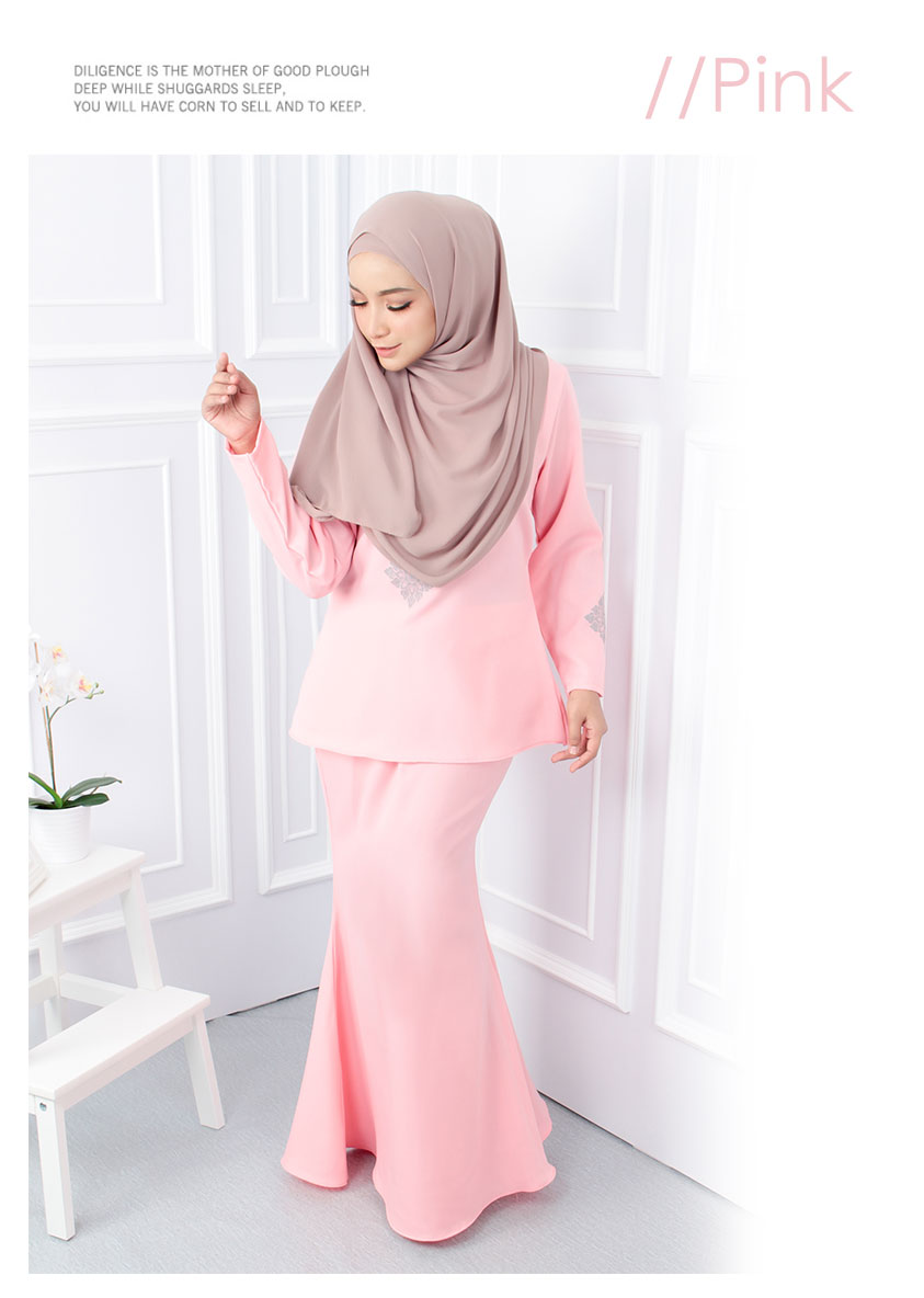 QA-551 WOMEN'S ELEGANT KURUNG PINK