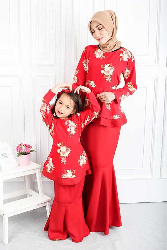 QA-555 WOMEN'S PEPLUM KURUNG RED