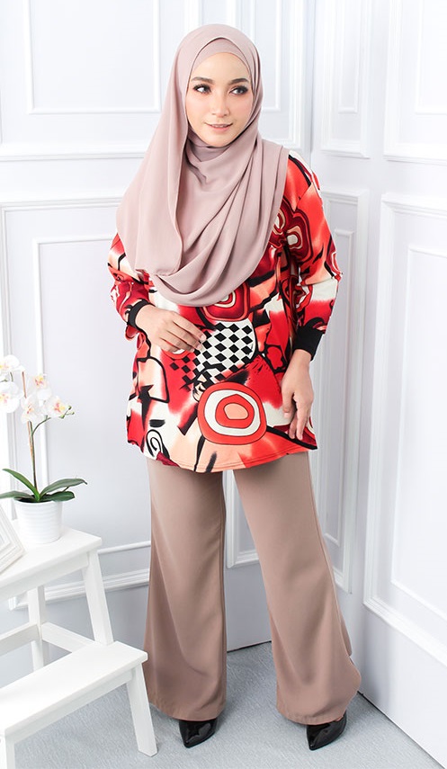 QA-563 WOMEN'S PRINTED TOP 03 RED