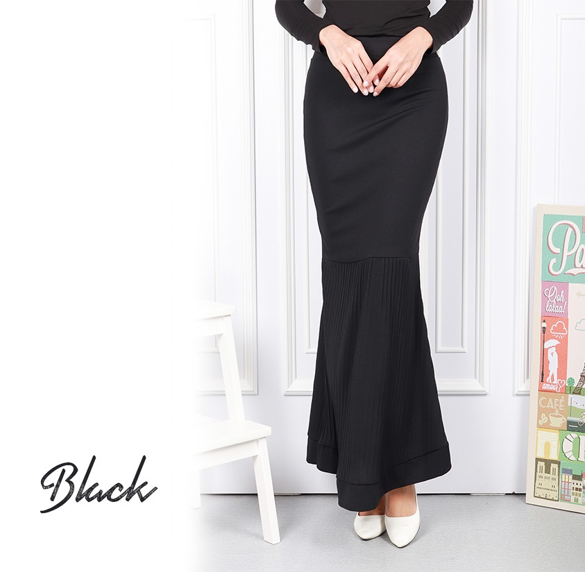 QA-566 PLEAT DUYUNG MAXI SKIRT BLACK