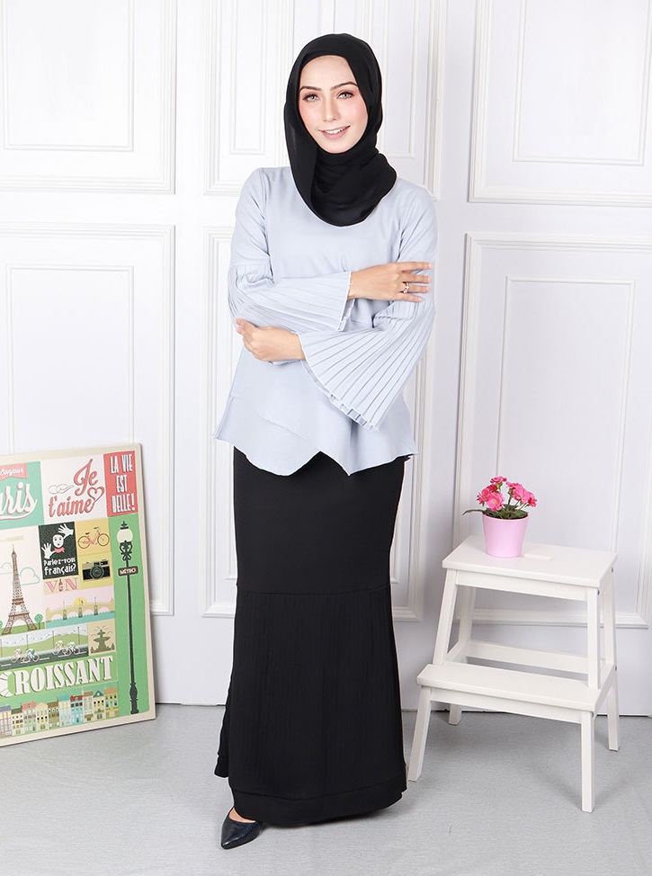 QA-577 LAYERED MUSLIMAH BLOUSE LIGHT GREY